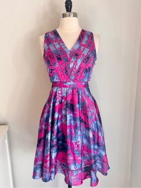 Banana Republic Sleevelss Vneck Fit & Flare Vibrant Floral Dress Pink Blue, 00P